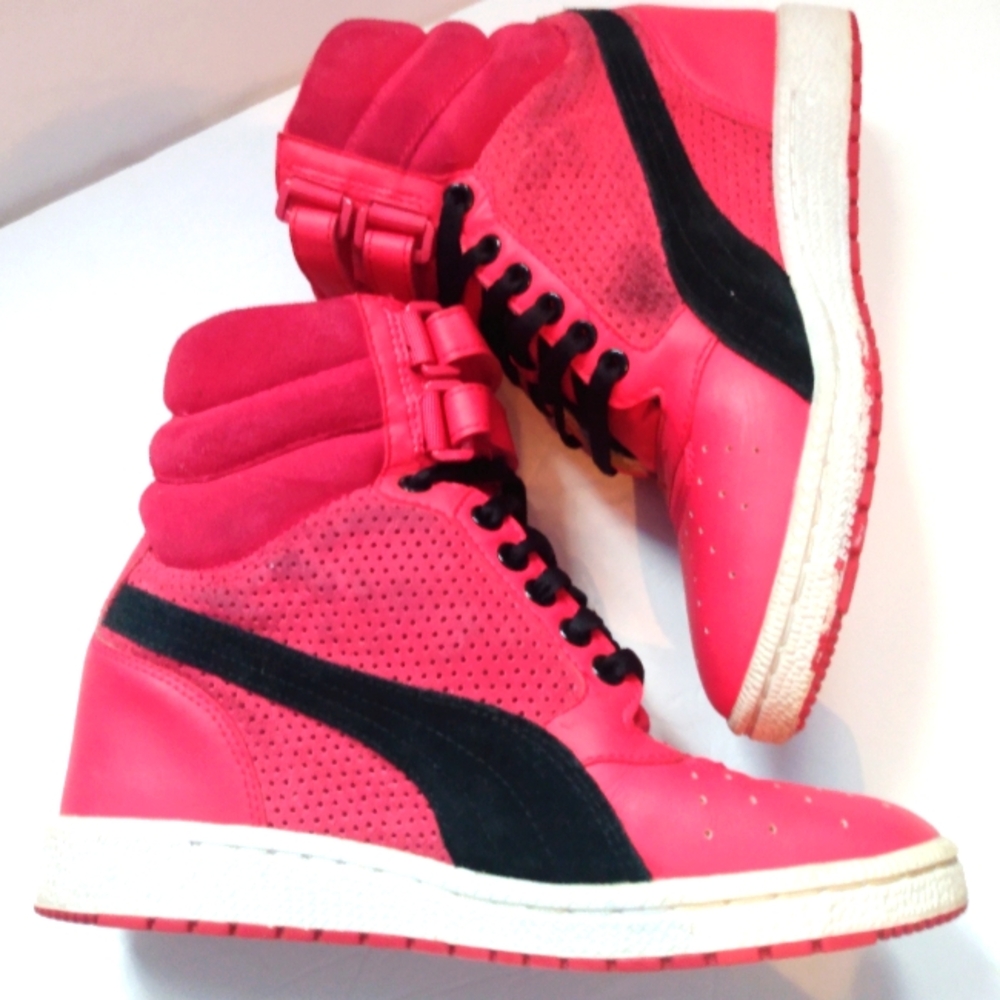 Puma Contact Sky sneakers women's sz 8 pink fuchia hi top hidden wedge